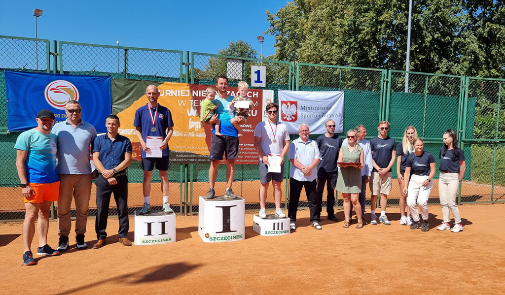 Sport nad Trzesieckiem. Za nami bardzo udany Turniej Niesłyszących w tenisie ziemnym