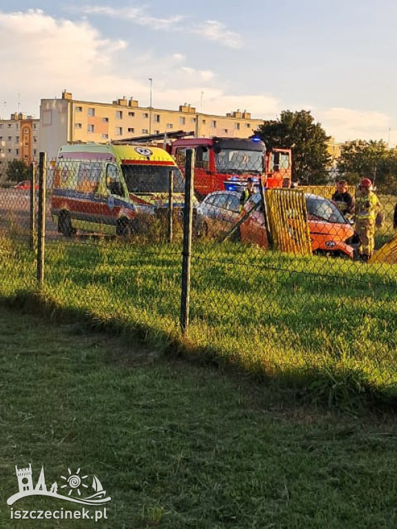 Rajd pijanej kobiety ulicami Szczecinka. Było groźnie [ZDJĘCIA, WIDEO]