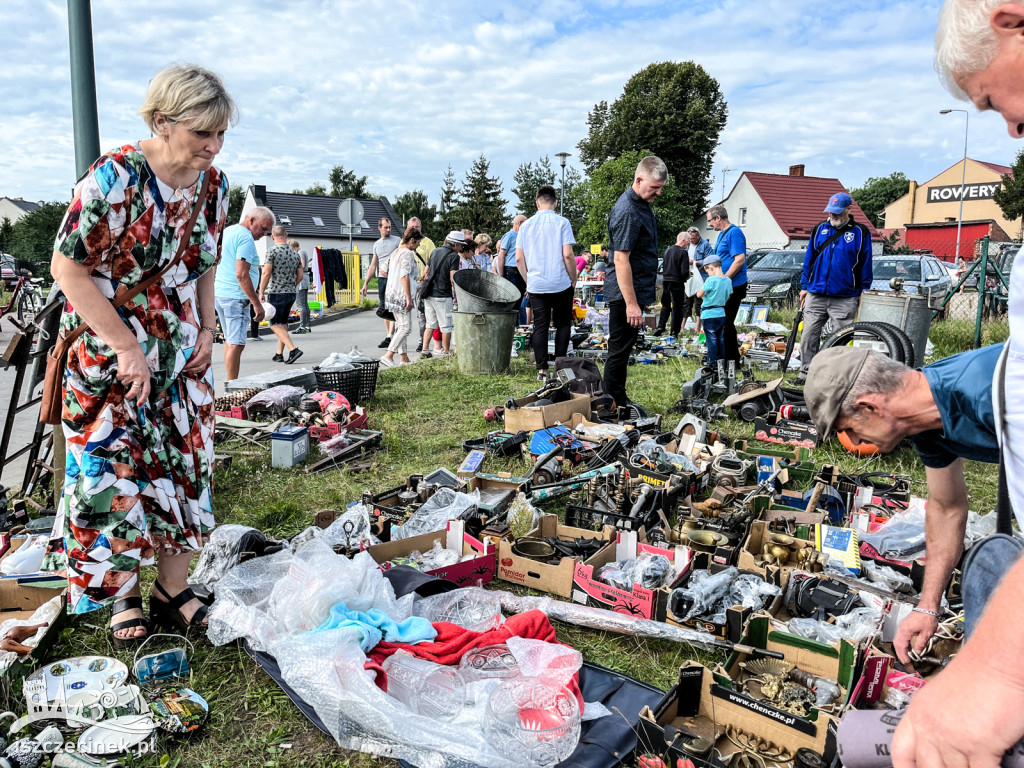 Pchli targ w Szczecinku. Tłumy mieszkańców [ZDJĘCIA]