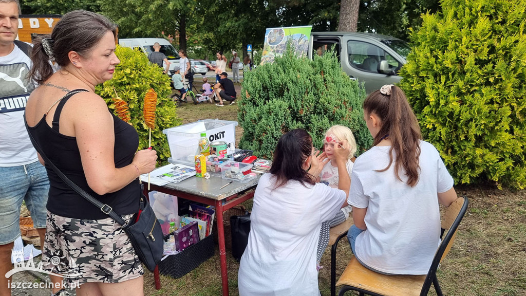 Borne Sulinowo. Zapach świeżego chleba i miód prosto z pasieki!