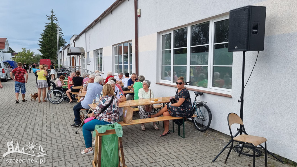 Borne Sulinowo. Zapach świeżego chleba i miód prosto z pasieki!