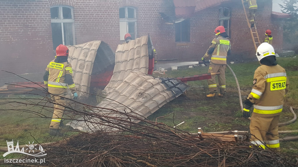 Dom płonął jak pochodnia. Pożar pod Szczecinkiem