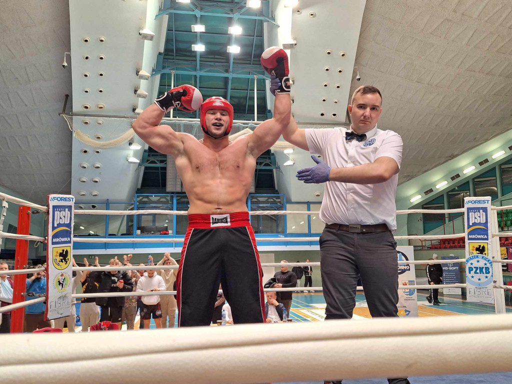 Ringowe zwycięstwa KSW Szczecinek