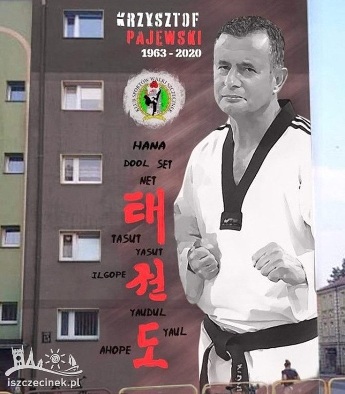 Ruszyły prace nad muralem upamiętniającym wybitnego trenera