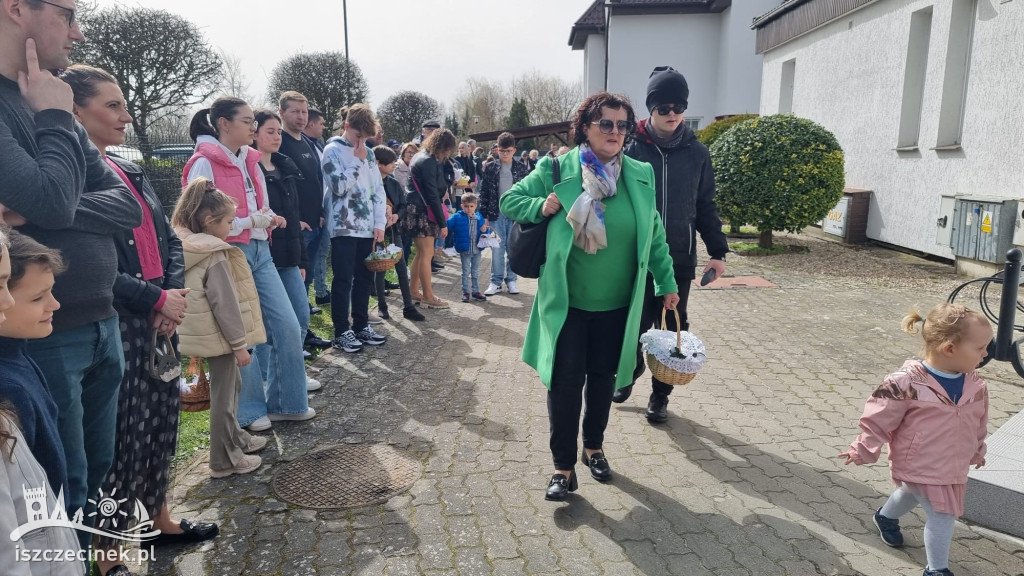 Mieszkańcy Szczecinka poświęcili pokarmy ZDJĘCIA