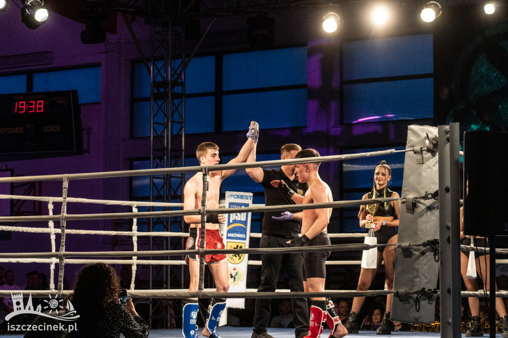 Arena Pająk Fight Night: Niezapomniane emocje i sportowe zmagania!