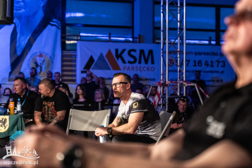 Arena Pająk Fight Night: Niezapomniane emocje i sportowe zmagania!