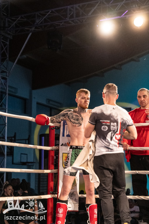 Arena Pająk Fight Night: Niezapomniane emocje i sportowe zmagania!
