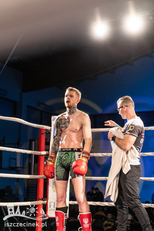 Arena Pająk Fight Night: Niezapomniane emocje i sportowe zmagania!