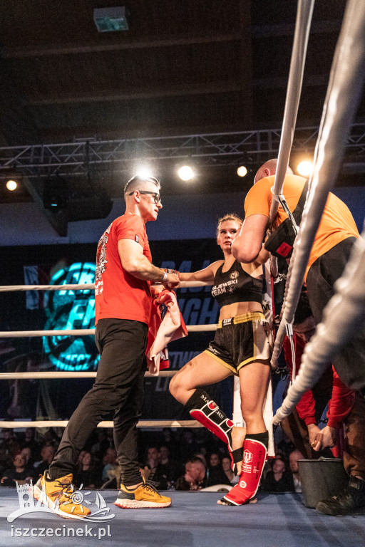 Arena Pająk Fight Night: Niezapomniane emocje i sportowe zmagania!