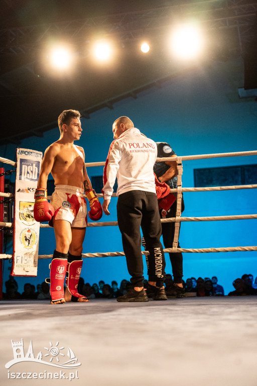 Arena Pająk Fight Night: Niezapomniane emocje i sportowe zmagania!