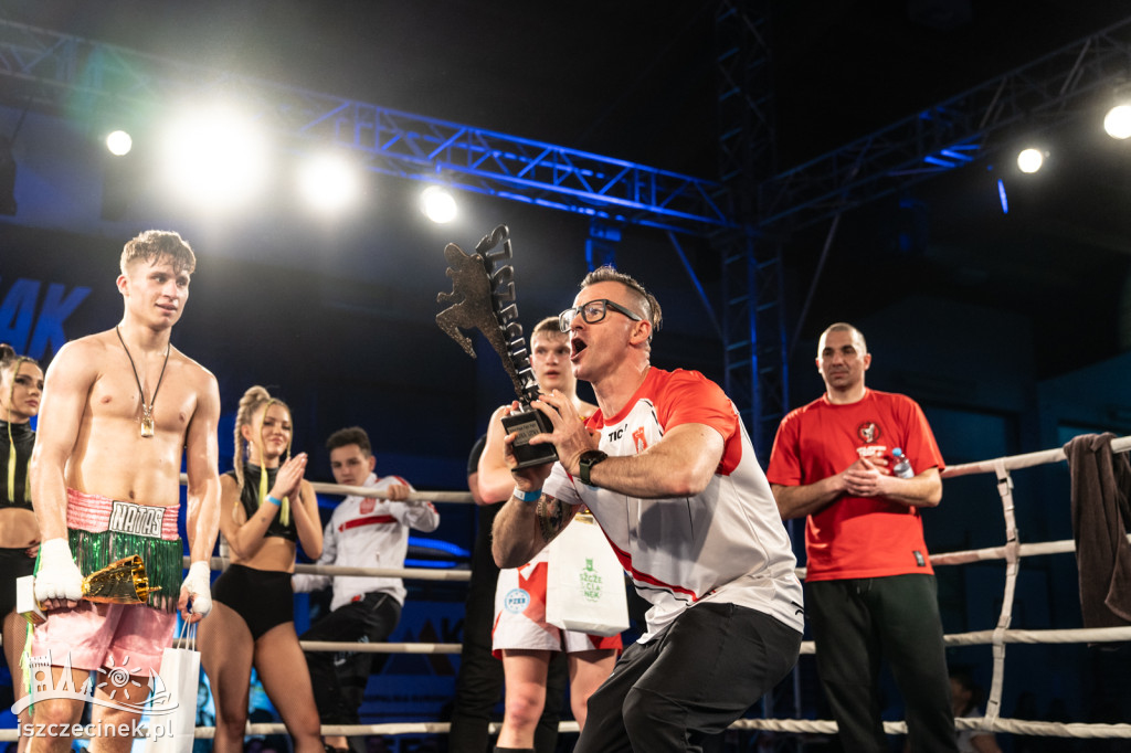 Arena Pająk Fight Night: Niezapomniane emocje i sportowe zmagania!