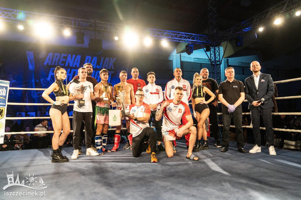 Arena Pająk Fight Night: Niezapomniane emocje i sportowe zmagania!