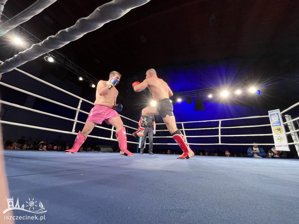Arena Pająk Fight Night: Niezapomniane emocje i sportowe zmagania!