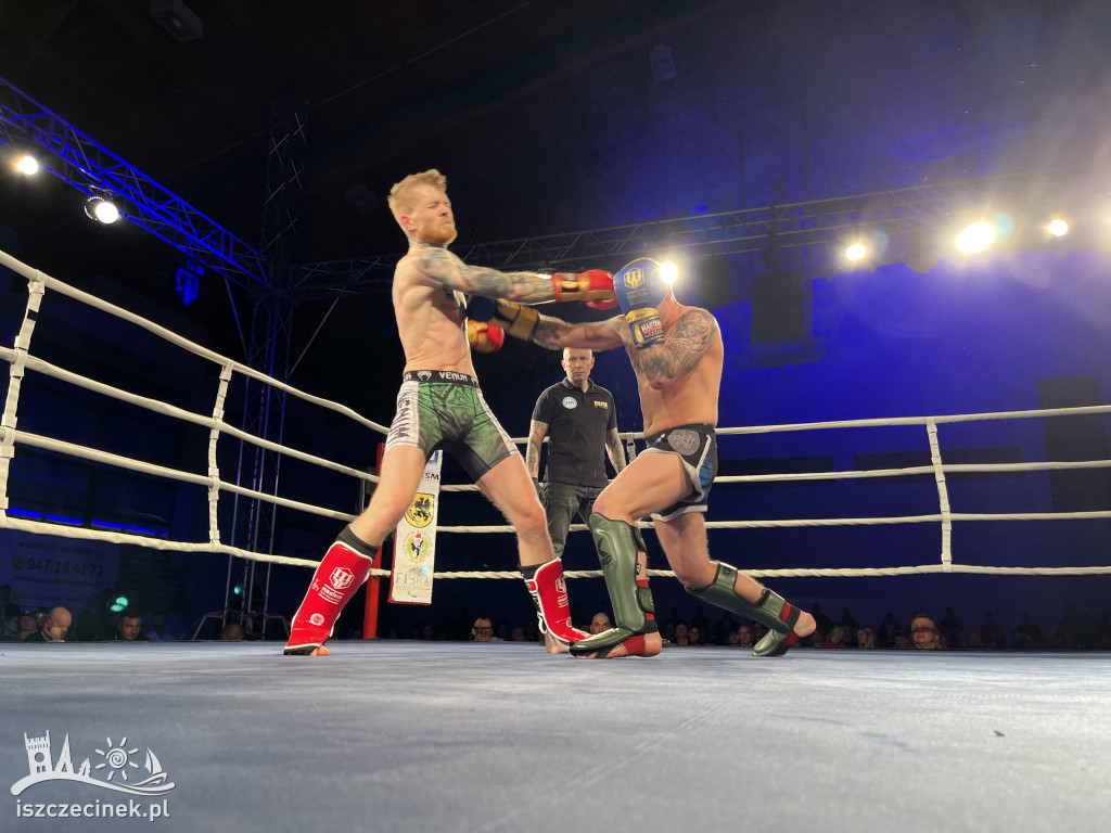Arena Pająk Fight Night: Niezapomniane emocje i sportowe zmagania!
