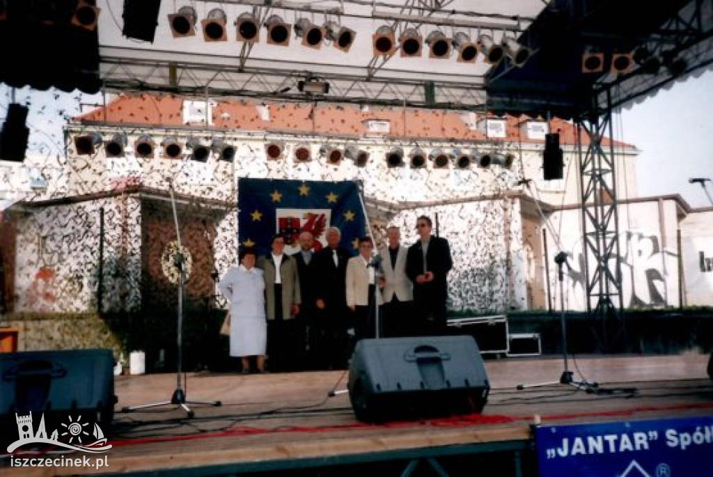 Od czterdziestu lat bawią i pielęgnują tradycję. Okrągły jubileusz Kumoszek z Parsęcka