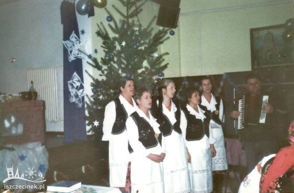 Od czterdziestu lat bawią i pielęgnują tradycję. Okrągły jubileusz Kumoszek z Parsęcka