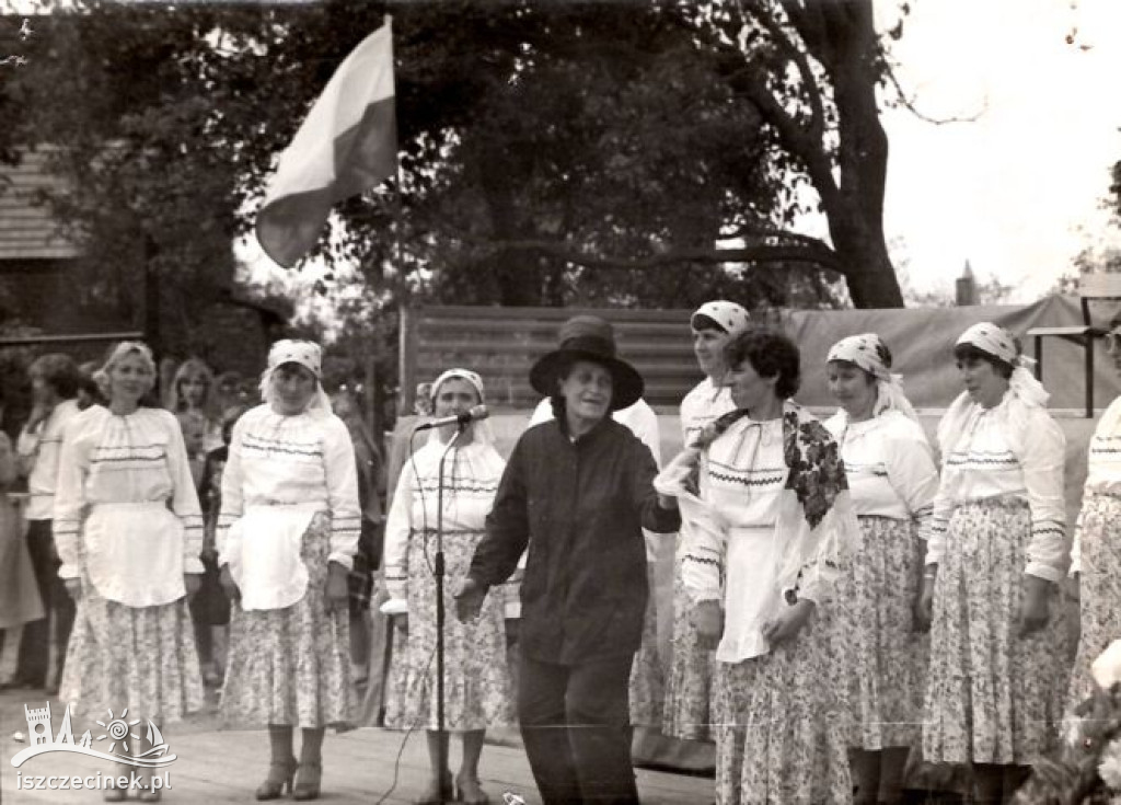 Od czterdziestu lat bawią i pielęgnują tradycję. Okrągły jubileusz Kumoszek z Parsęcka