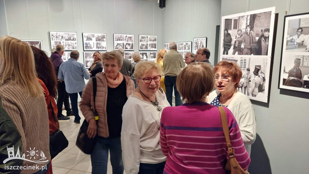 I LO z przełomu lat 70-tych i 80-tych. Nowa wystawa „Ta nasza młodość”.