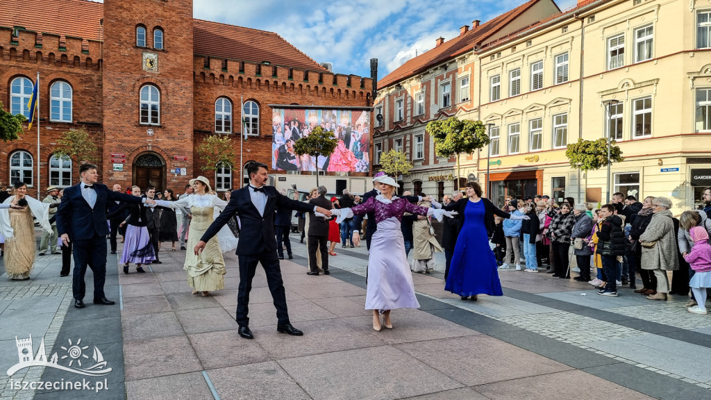 AIDA zatańczyła na placu Wolności