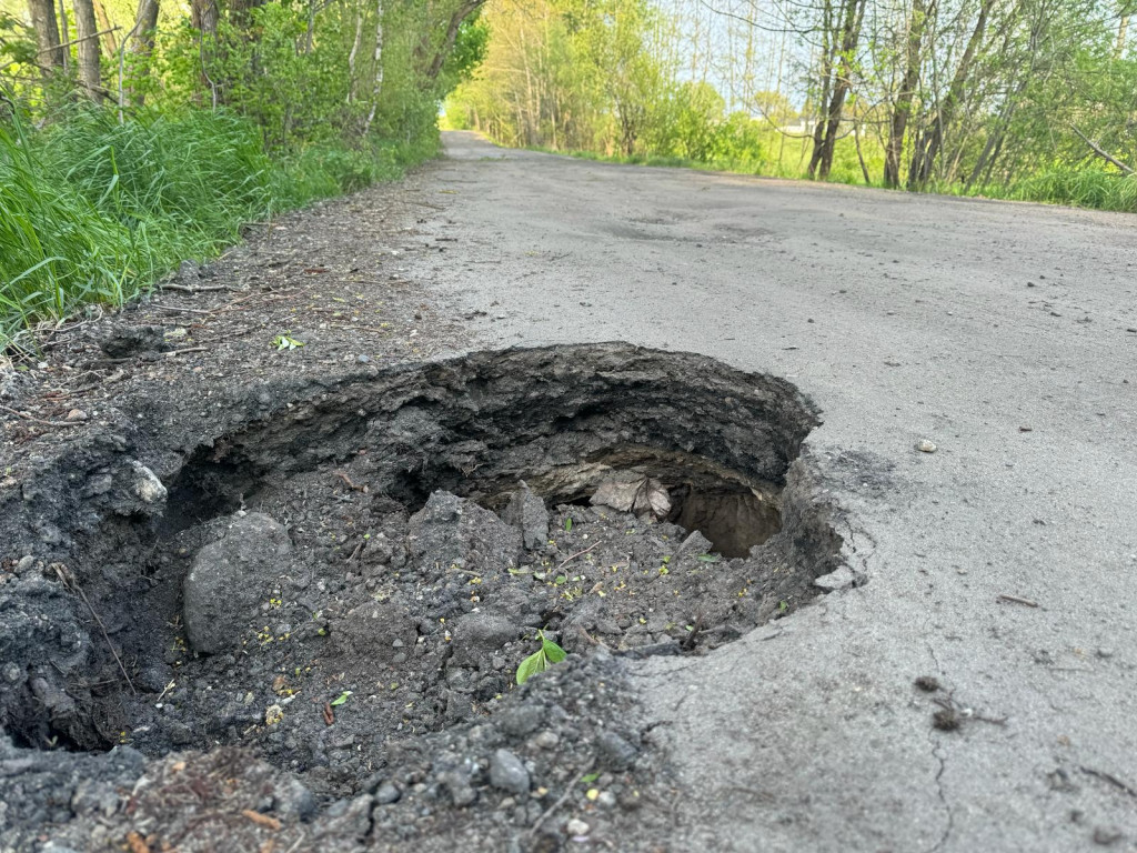 Zapomniana droga. Tu można urwać koło