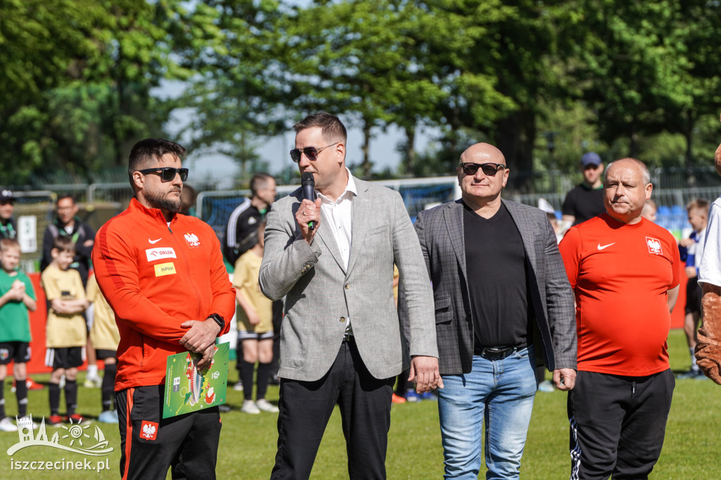 Z Podwórka na Stadion o Puchar Tymbarku.
