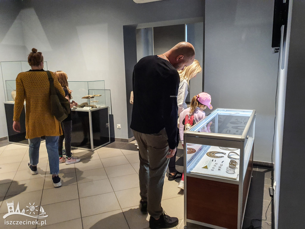 Belbuk i „skarb z Silnowa”. Archeologiczna Noc Muzeów nad Trzesieckiem.