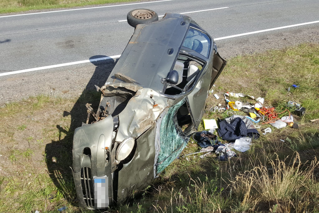 Starszy mężczyzna ranny w wypadku na DK20 w gminie Biał