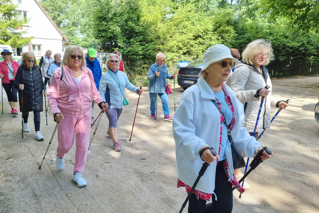 Joga, kijki i koncerty. Seniorzy na dwa dni przejmują miasto.