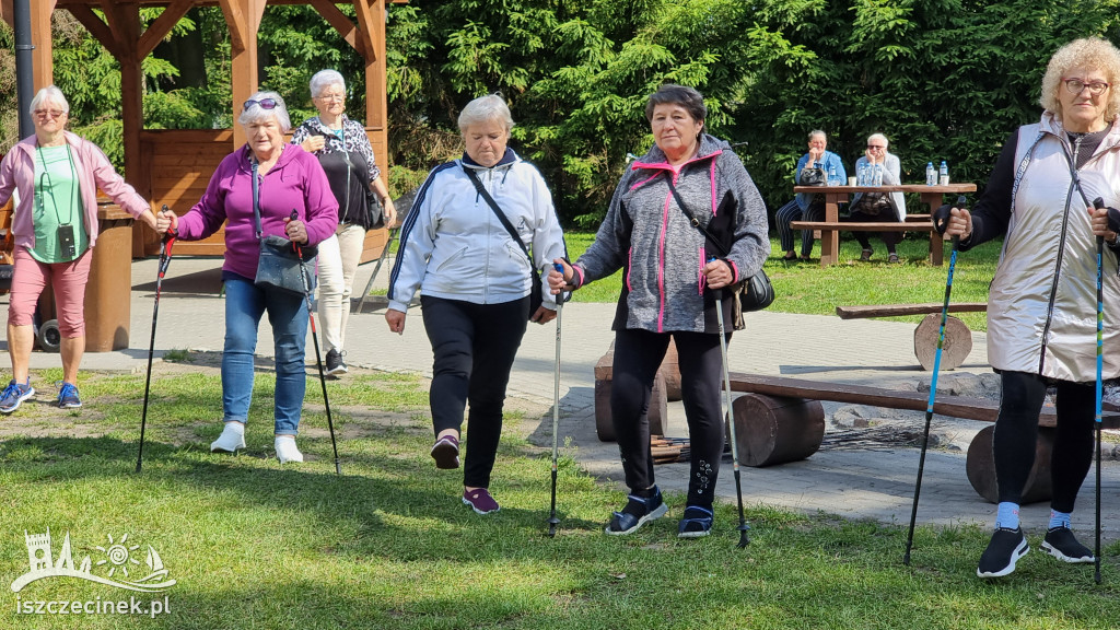 Joga, kijki i koncerty. Seniorzy na dwa dni przejmują miasto.