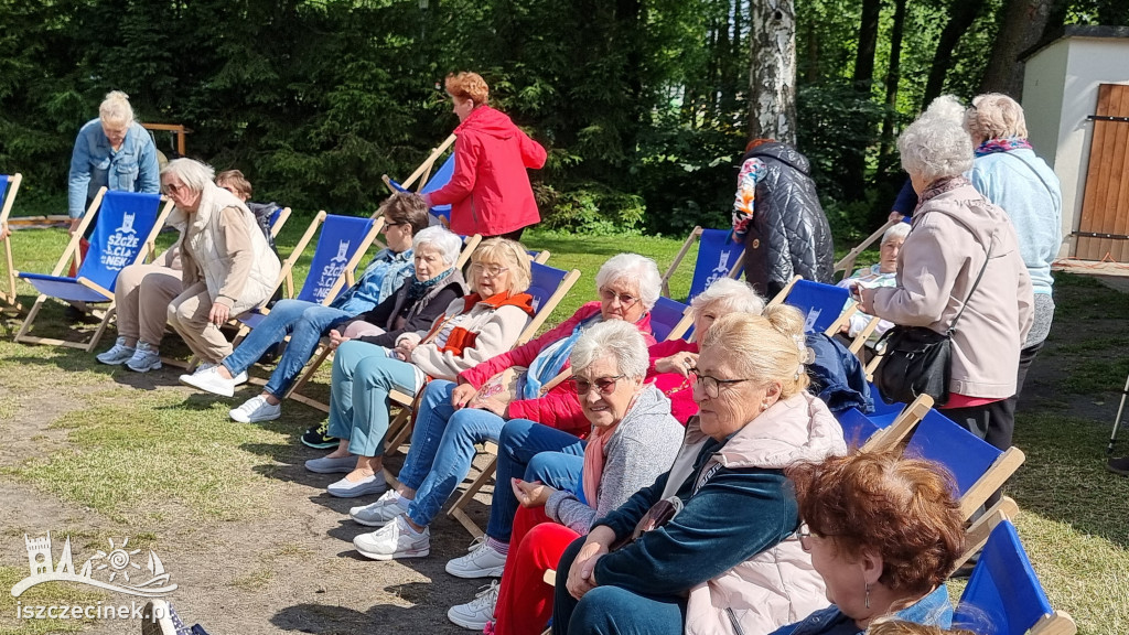 Joga, kijki i koncerty. Seniorzy na dwa dni przejmują miasto.