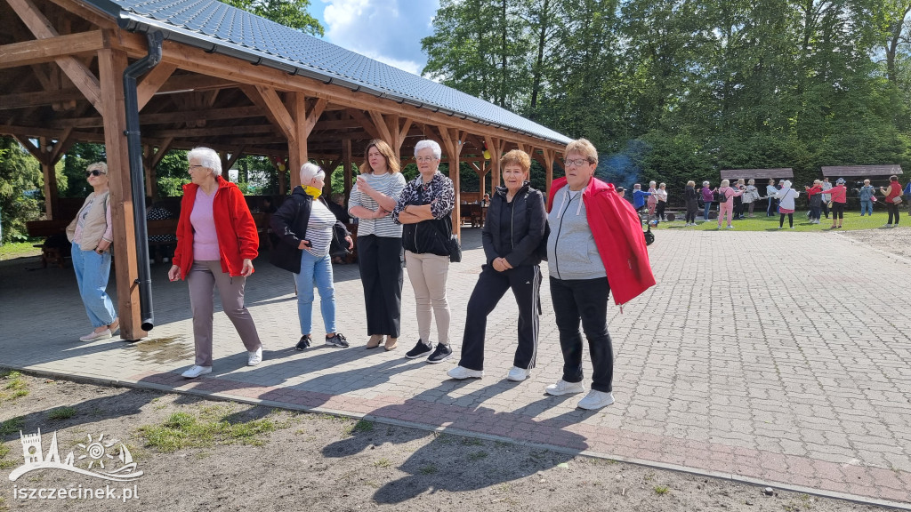 Joga, kijki i koncerty. Seniorzy na dwa dni przejmują miasto.