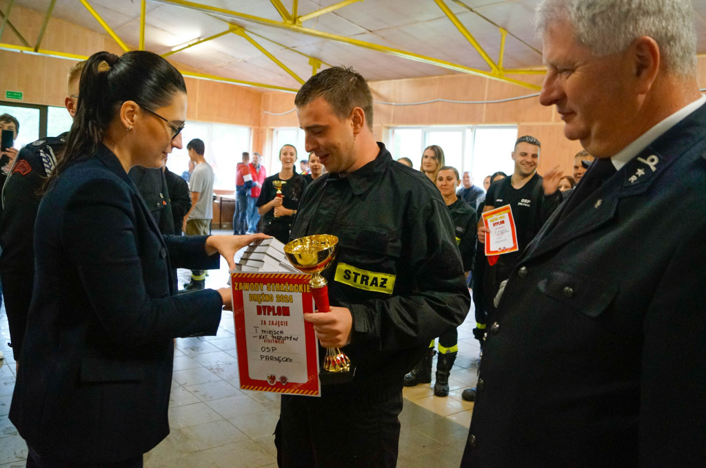 Strażacka bitwa w Drężnie. Za nami Zawody Strażackie [ZDJĘCIA]