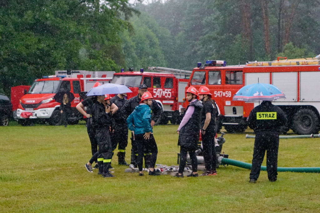 Strażacka bitwa w Drężnie. Za nami Zawody Strażackie [ZDJĘCIA]