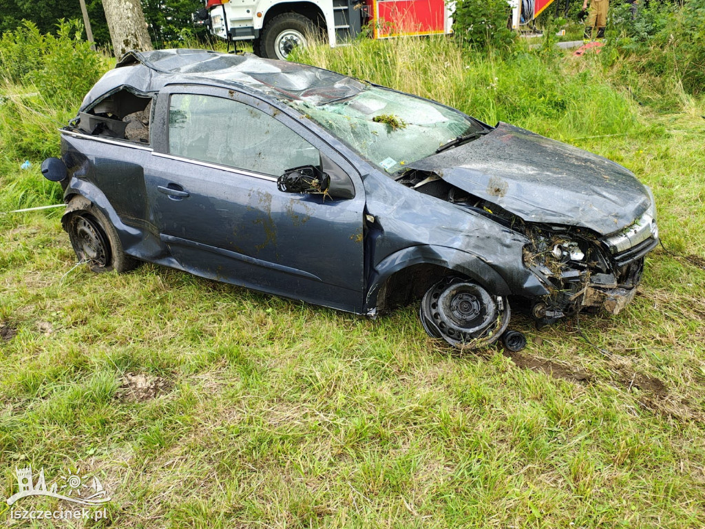 Wstrząsająca tragedia na drodze. Dwie osoby nie żyją, dwie w szpitalu