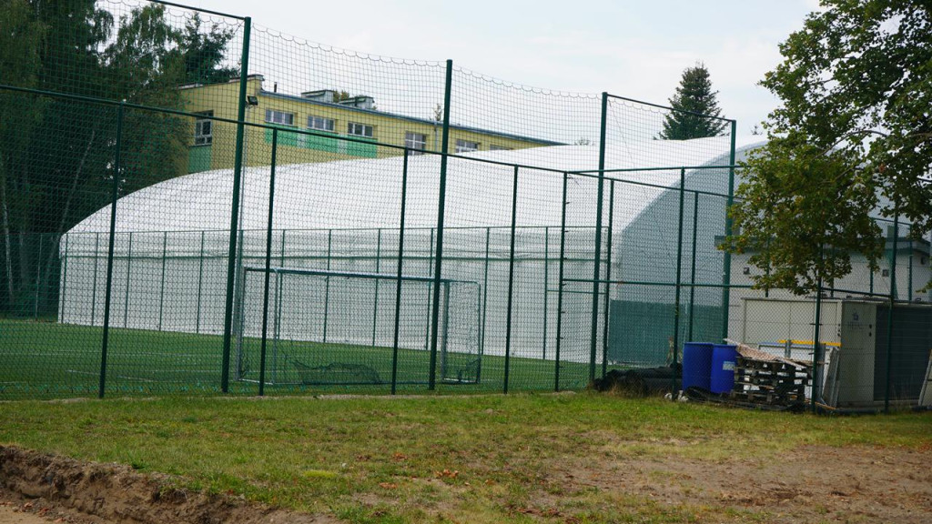 Szczecineckie lodowisko z nowym zadaszeniem! Sezon łyżwiarski bez przeszkód!