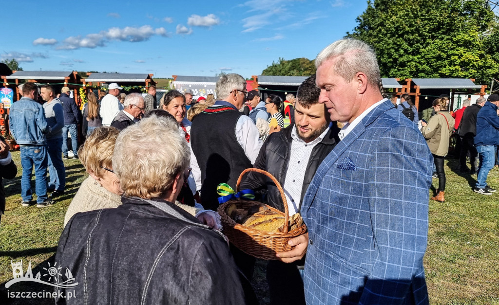 Dożynki Gminne i Festiwal Dyni w Radaczu – tradycja i radość