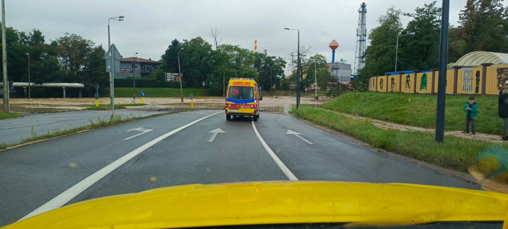 Ratownicy WOPR w akcji na południu Polski. Pomagają w ewakuacji mieszkańców z zalanych terenów