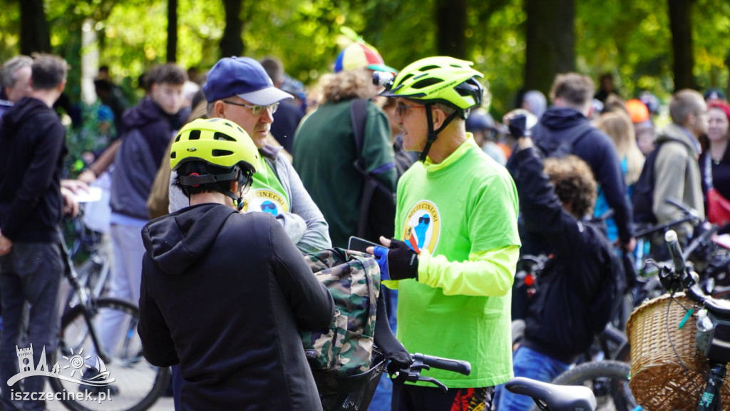 Dookoła Trzesiecka na rowerach. Tak Szczecinek świętował dzień bez samochodu.