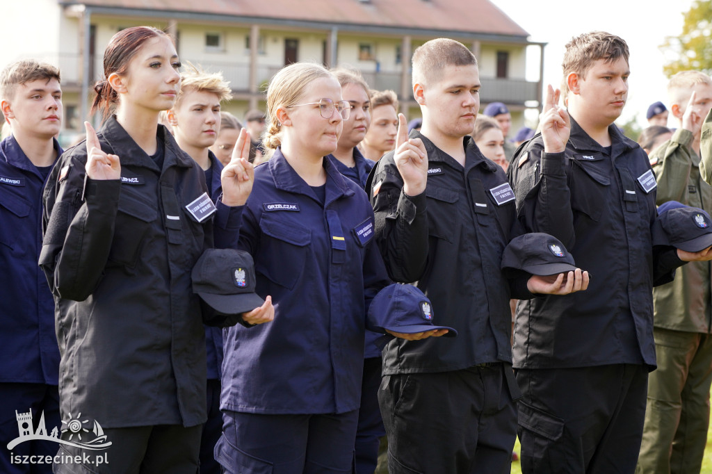 Ślubowanie klas mundurowych w Białym Borze - kadet to zaszczyt!