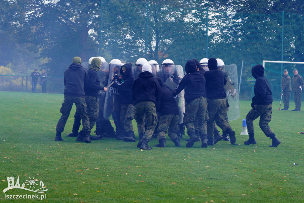 Ślubowanie klas mundurowych w Białym Borze - kadet to zaszczyt!