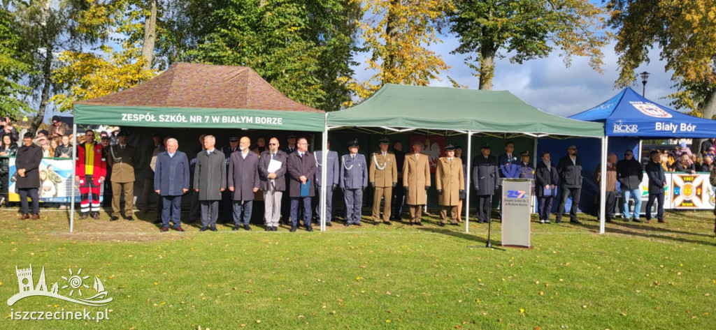 Ślubowanie klas mundurowych w Białym Borze - kadet to zaszczyt!