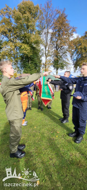 Ślubowanie klas mundurowych w Białym Borze - kadet to zaszczyt!