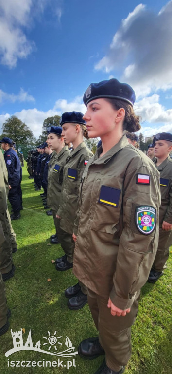 Ślubowanie klas mundurowych w Białym Borze - kadet to zaszczyt!