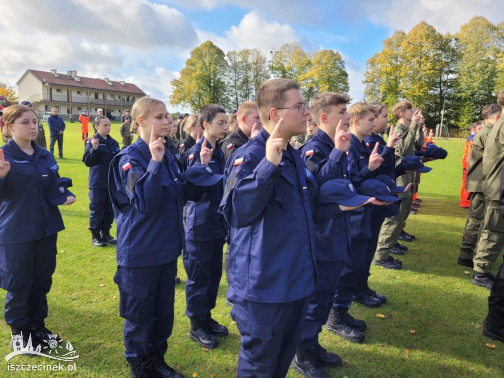 Ślubowanie klas mundurowych w Białym Borze - kadet to zaszczyt!