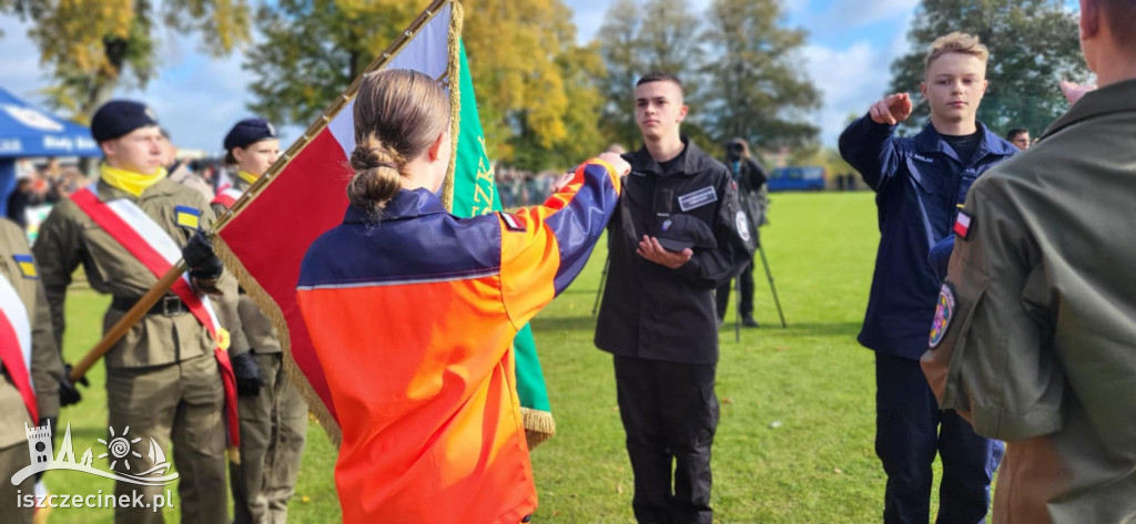 Ślubowanie klas mundurowych w Białym Borze - kadet to zaszczyt!