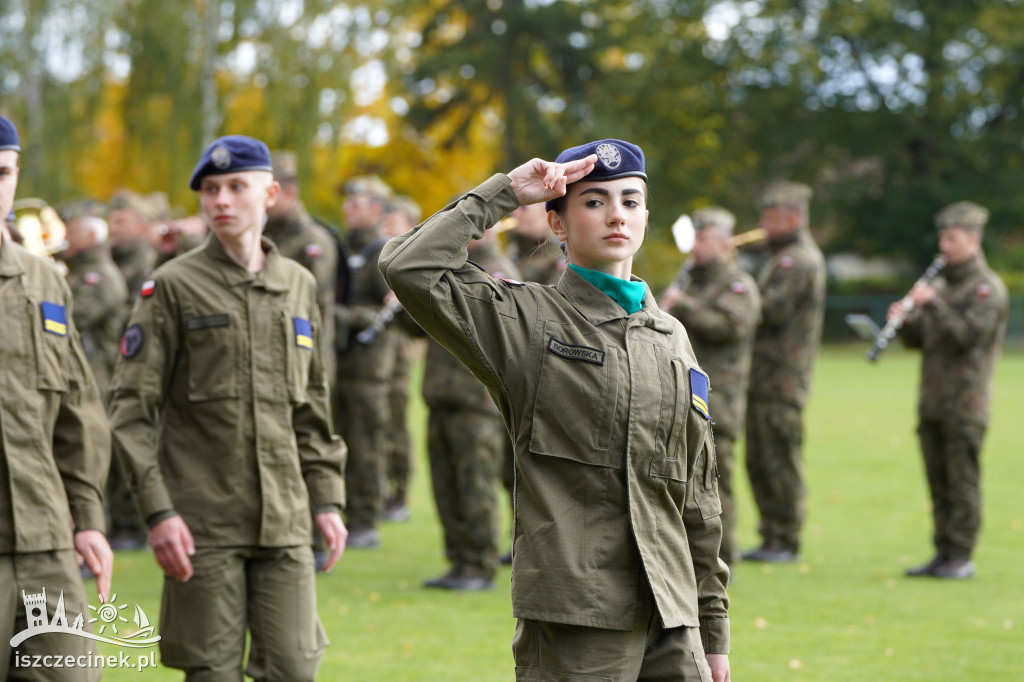 Ślubowanie klas mundurowych w Białym Borze - kadet to zaszczyt!