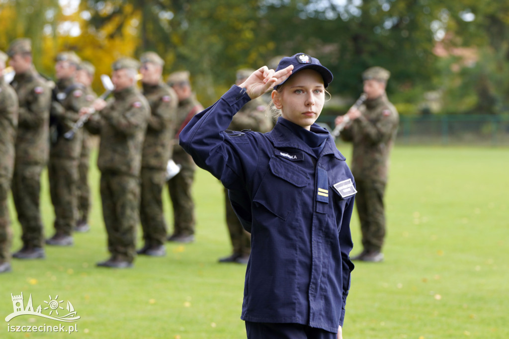 Ślubowanie klas mundurowych w Białym Borze - kadet to zaszczyt!