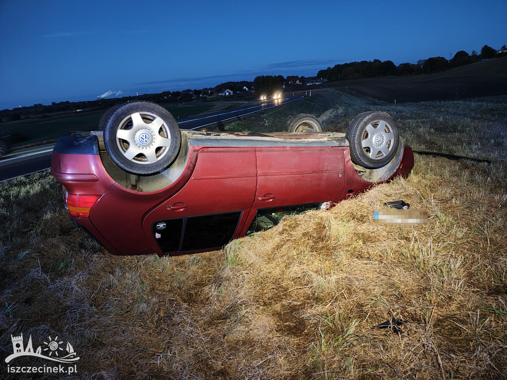 Gachował VW Golf. Jechały nim trzy młode osoby