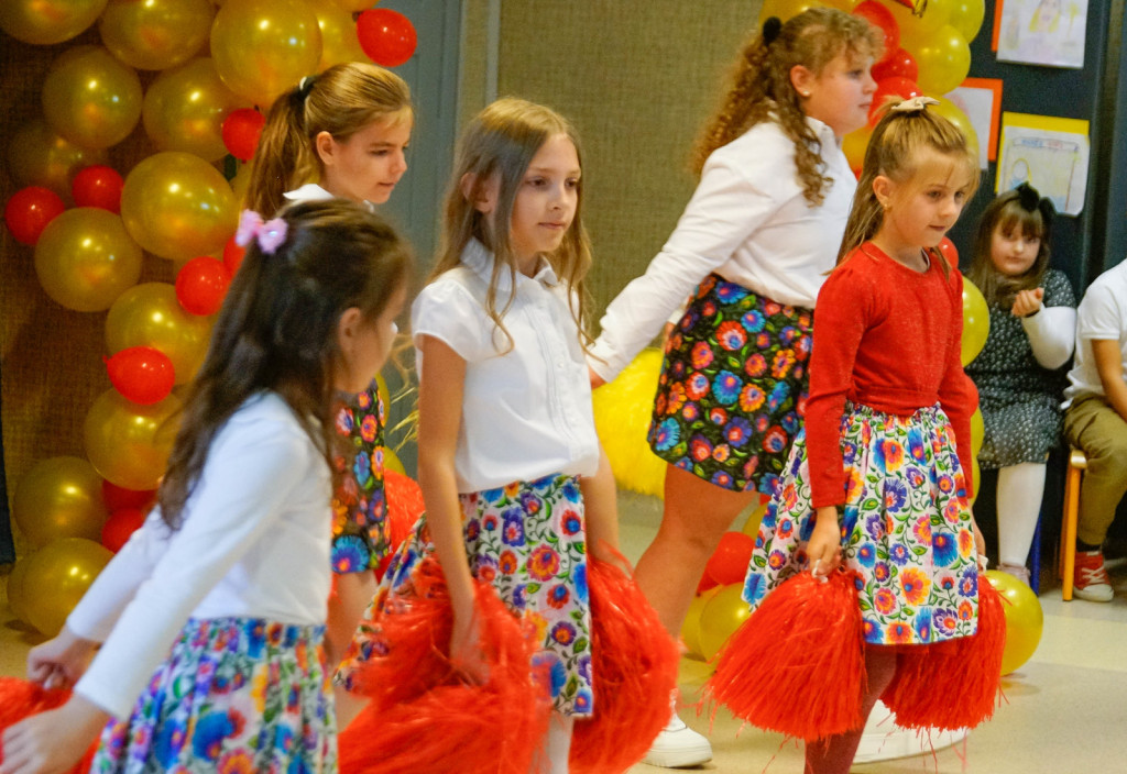 Gminny Dzień Edukacji Narodowej w Parsęcku – humor i wdzięczność